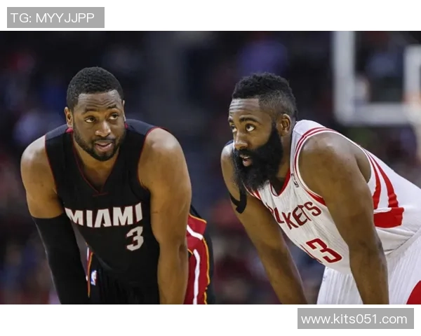 03年麦迪与韦德的巅峰对决谁才是篮球场上的真正王者