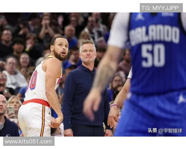 14日勇士对阵魔术精彩直播回顾与赛后分析全方位解读
