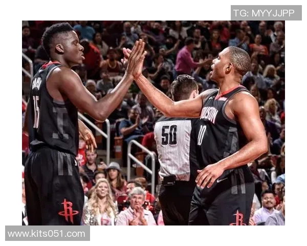 76人火箭激战全场精彩集锦回顾篮球盛宴尽在其中